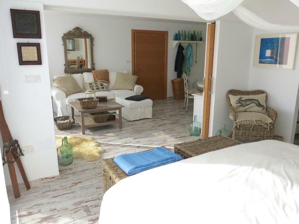 The Hidden Secret On The Cliff Villa Loiba Luaran gambar